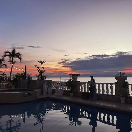 Sunset Beach Resort Моалбоал Екстер'єр фото