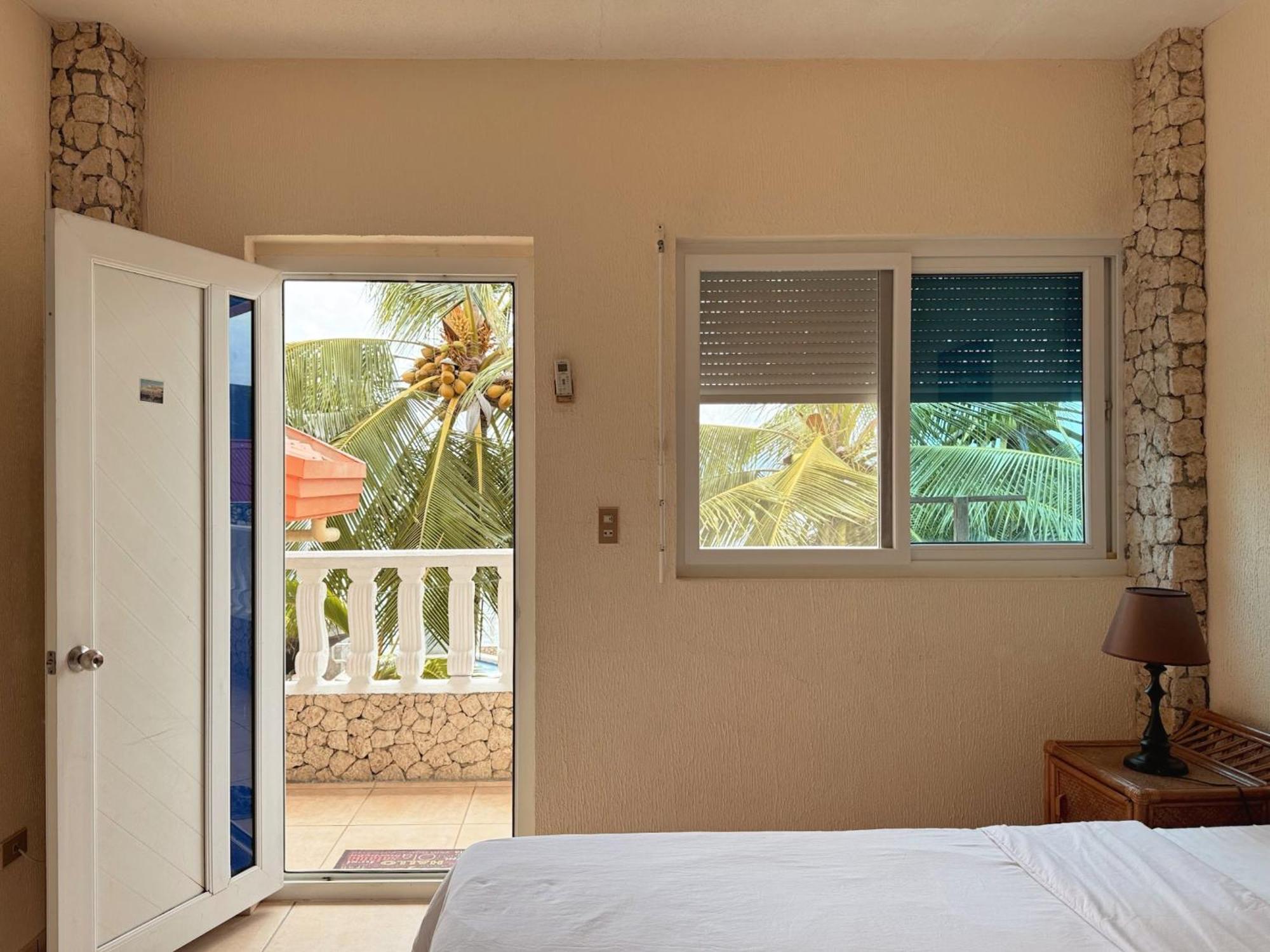 Sunset Beach Resort Моалбоал Екстер'єр фото